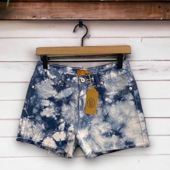 POL Indigo Raw Hem Tie Dye Blue Jean Short, Size Small - Picture 1 of 10